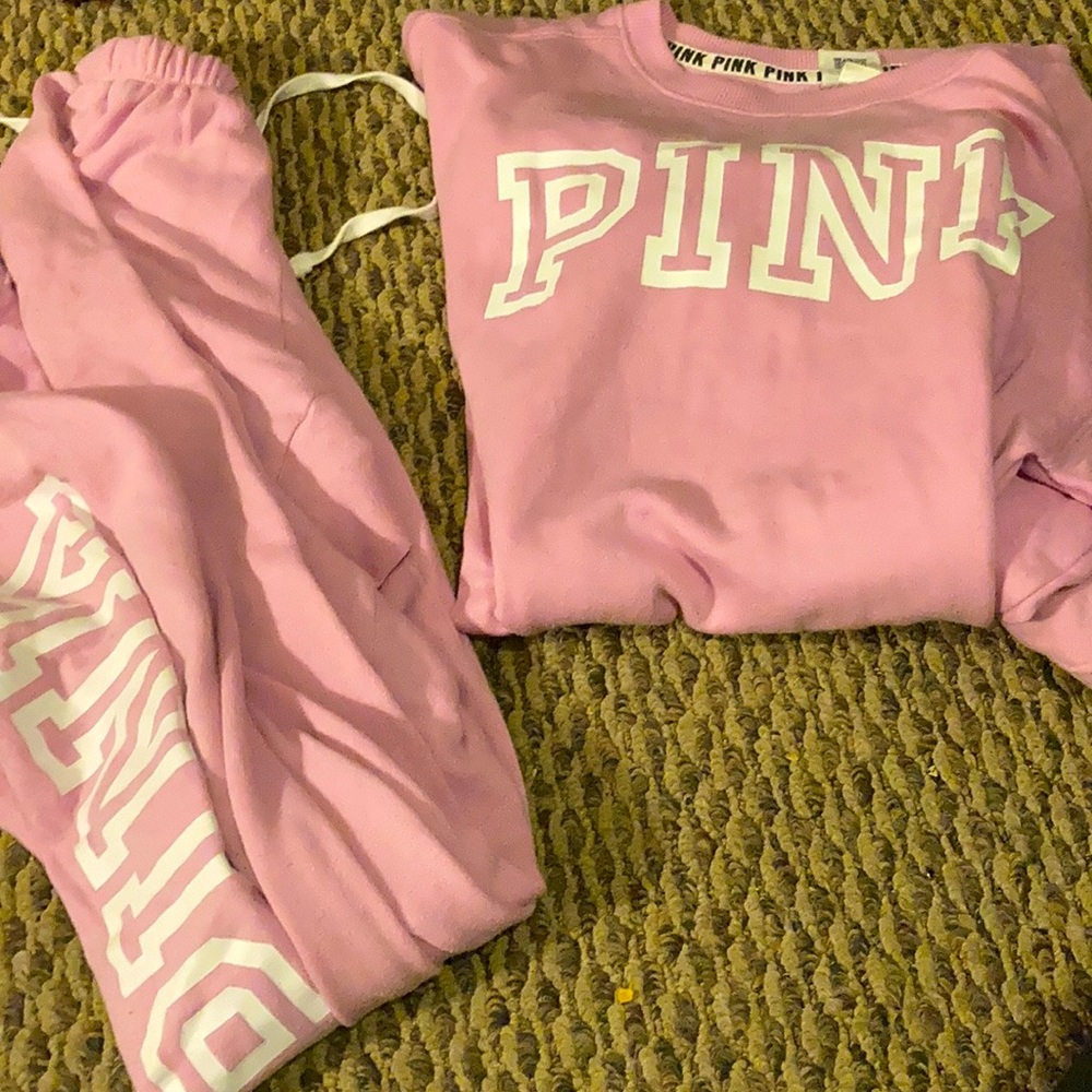 pink sweats !